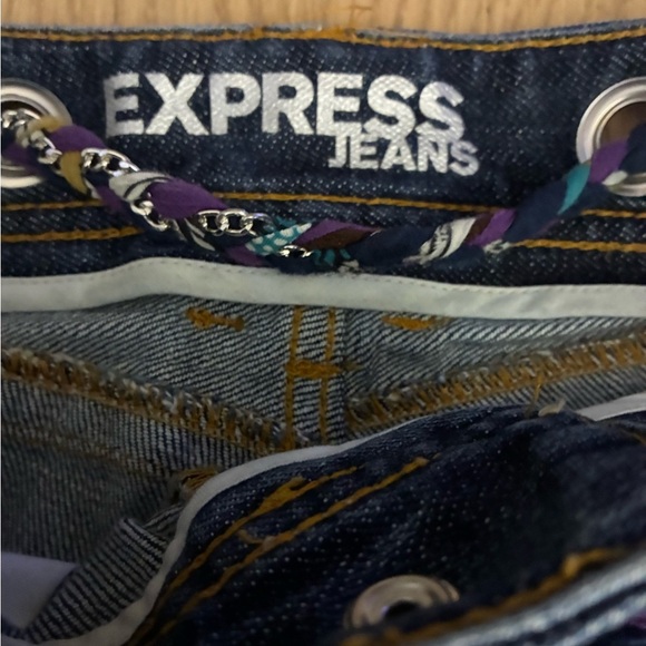 Express Distressed Denim Shorts with Boho Belt 0 - Picture 12 of 16